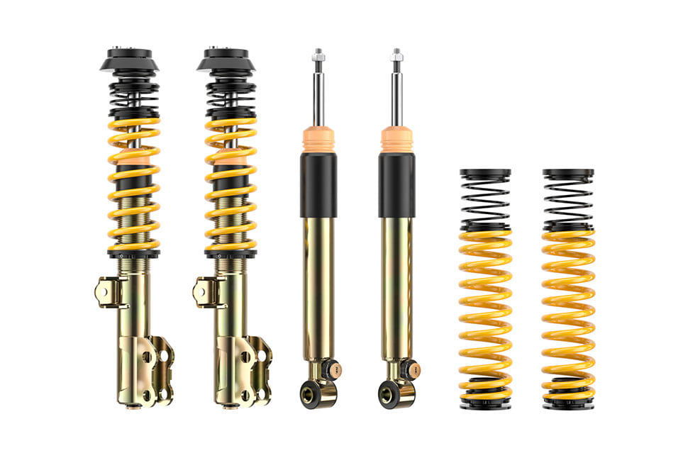 Der Lieferumfang des ST XTA plus 3 mit Unibal-Stützlager für die Vorder- und Hinterachse